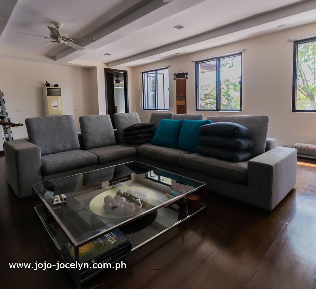 Professional Sofa Restoration - Showcase 15