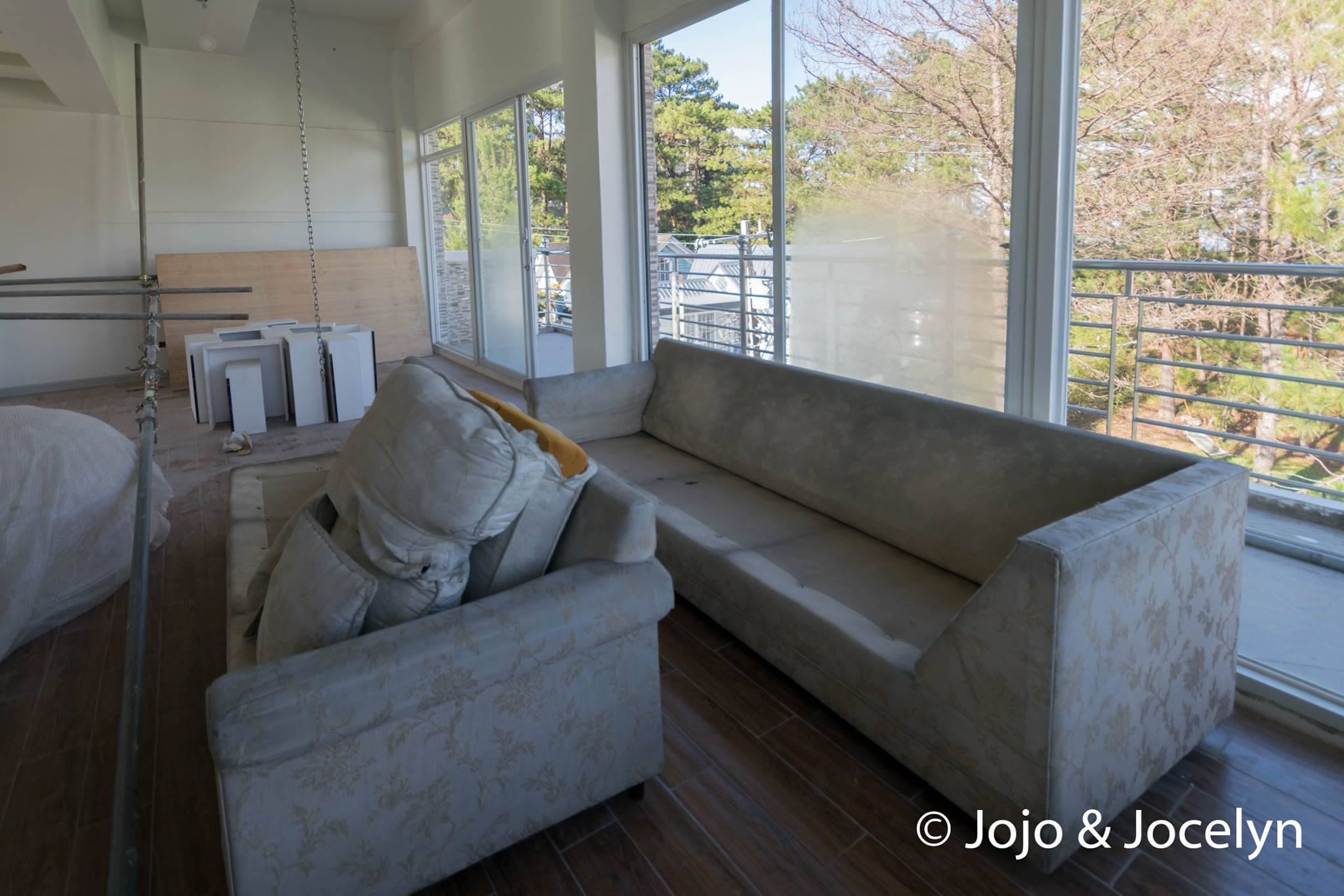 Professional Sofa Restoration - Showcase 18